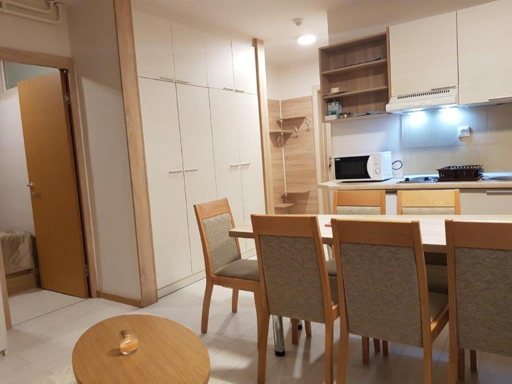 Snow White Apartments Κοπαόνικ Δωμάτιο φωτογραφία